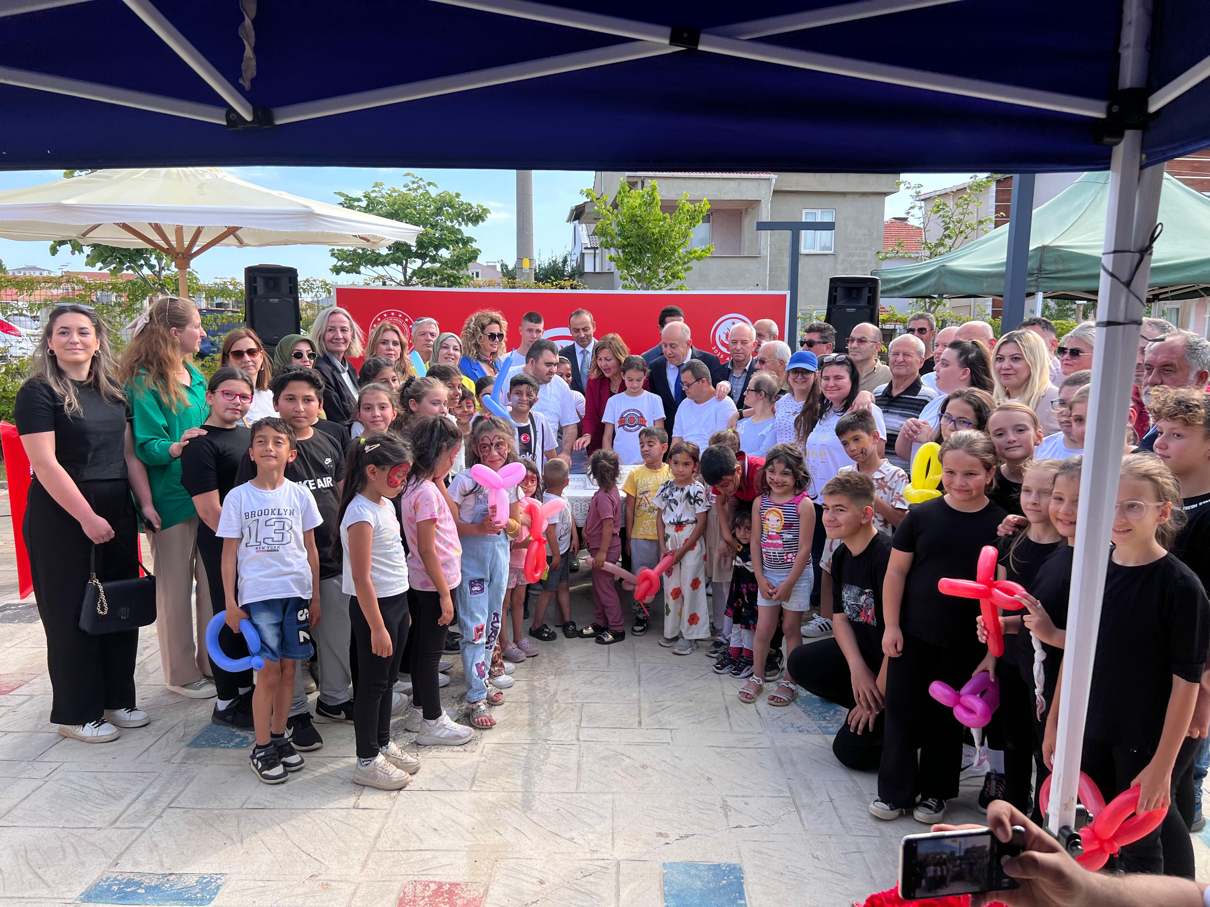 Edirne’de ‘’Büyük Aile Festivali’’ Düzenlendi