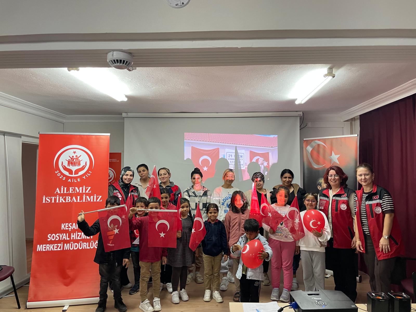 Edirne’de Ailelerle Birlikte Cumhuriyet Bayramı Kutlandı