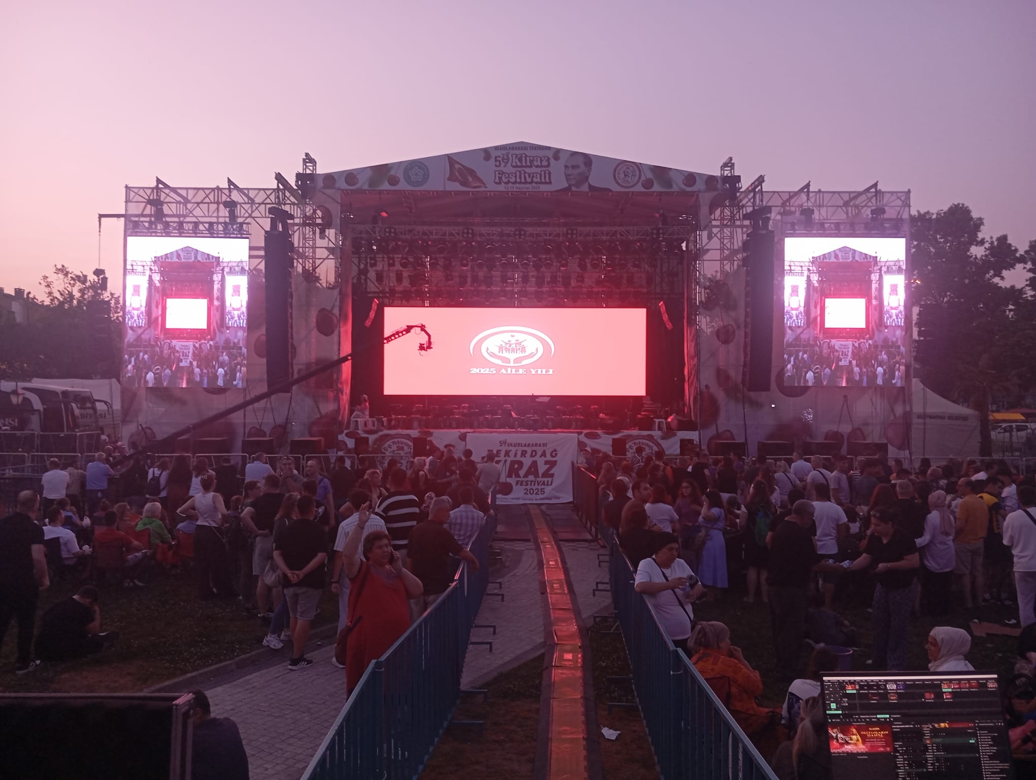 Tekirdağ Kiraz Festivalinde Aile Yılı Tanıtımı Yapıldı