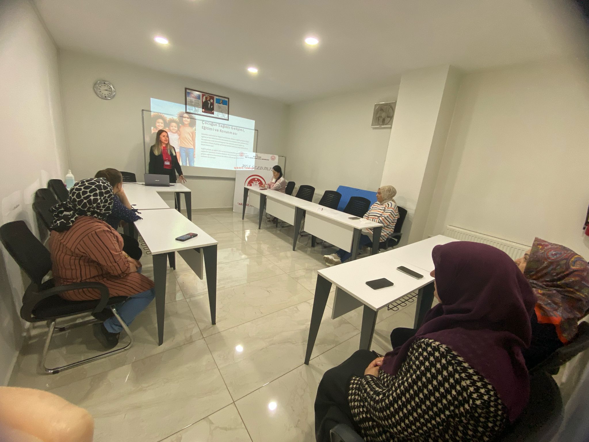 Bolu’da Çocukla Etkili İletişim ve Aile Dayanışması Konulu Söyleşi Düzenlendi