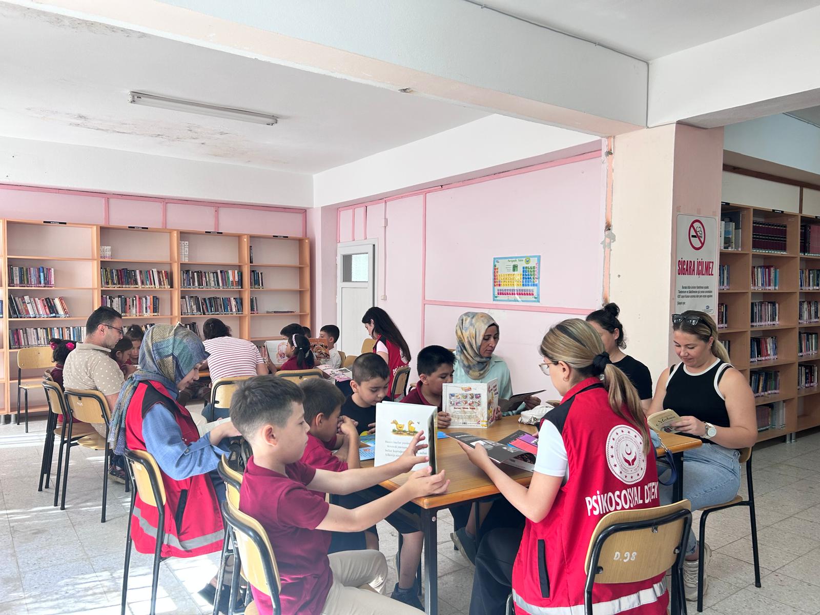 Osmaniye’de Ailemle Kitap Okuyorum Etkinliği Düzenlendi