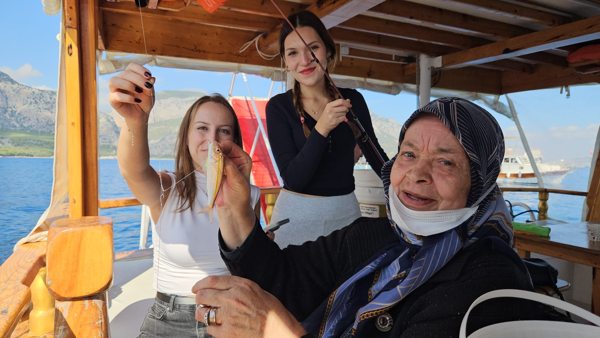 Antalya’da İki Kuşak Mavide Buluştu