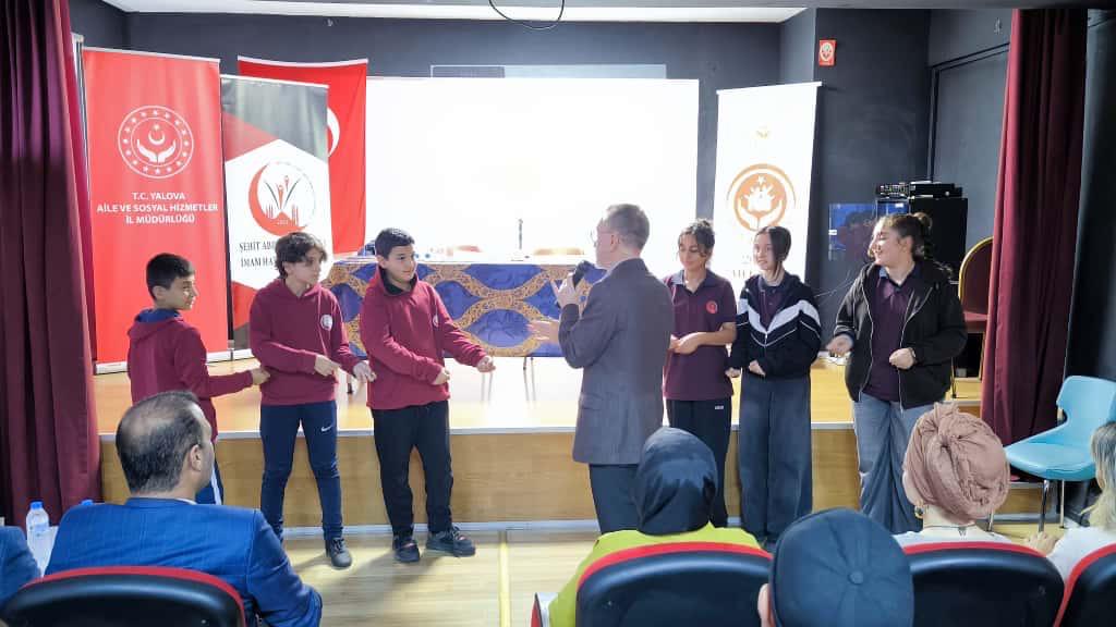 Yalova’da Aile İçi İletişim Atölyesi Düzenlendi