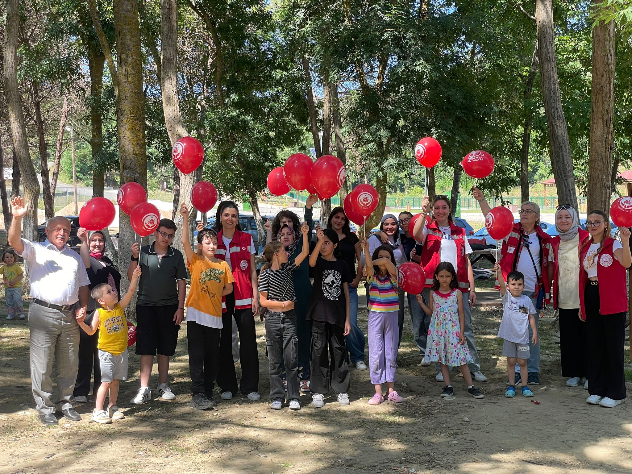 Sinop’ta Aile Yılı Kapsamında Çocuklar ve Ailelerine Yönelik Piknik Düzenlendi