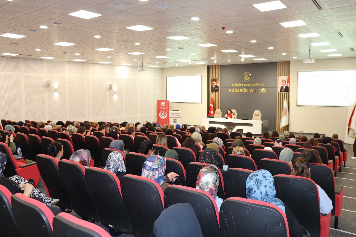 Karabük’te Aile Yılı Söyleşileri Devam Ediyor 