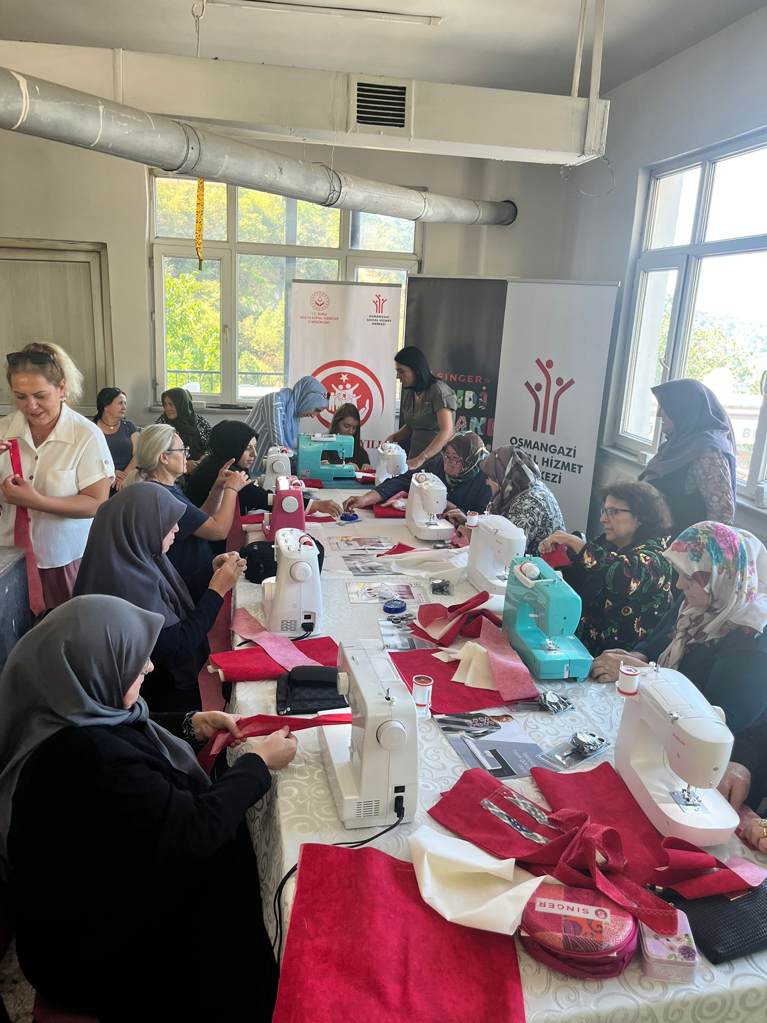 Bursa’nın Gökçeören Köyünde  Dikiş Atölyesi Düzenlendi