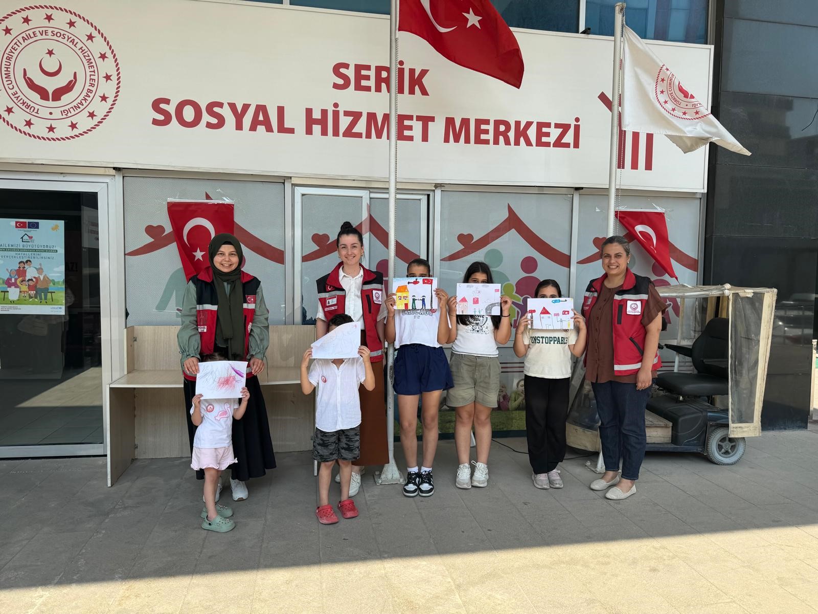 Antalya’nın Serik İlçesinde “Hikaye Anlatımı ve Resim” Atölye Çalışmaları Düzenlendi 